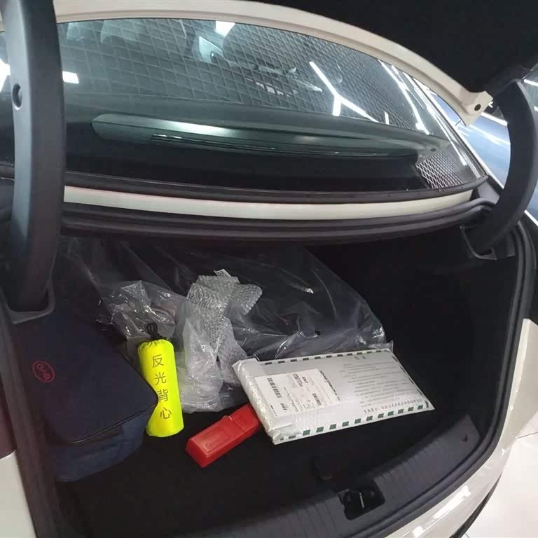 Seal 07 DM-i 2025 DM-i 1.5L 125km Elite Seal 07 DM-i 2025 DM-i 1.5L 125km Elite