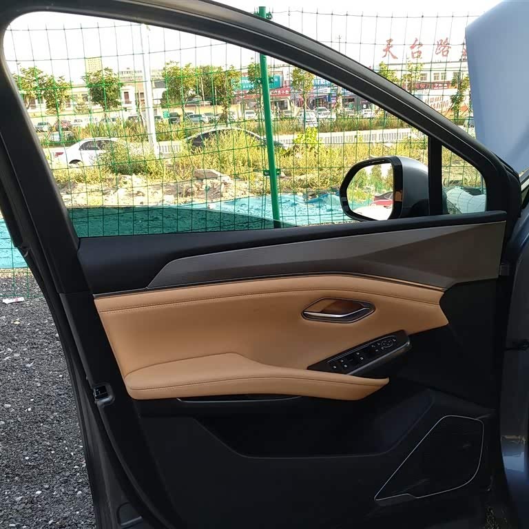Song L DM-i 2024 model 112km Leading model Song L DM-i 2024 model 112km Leading model