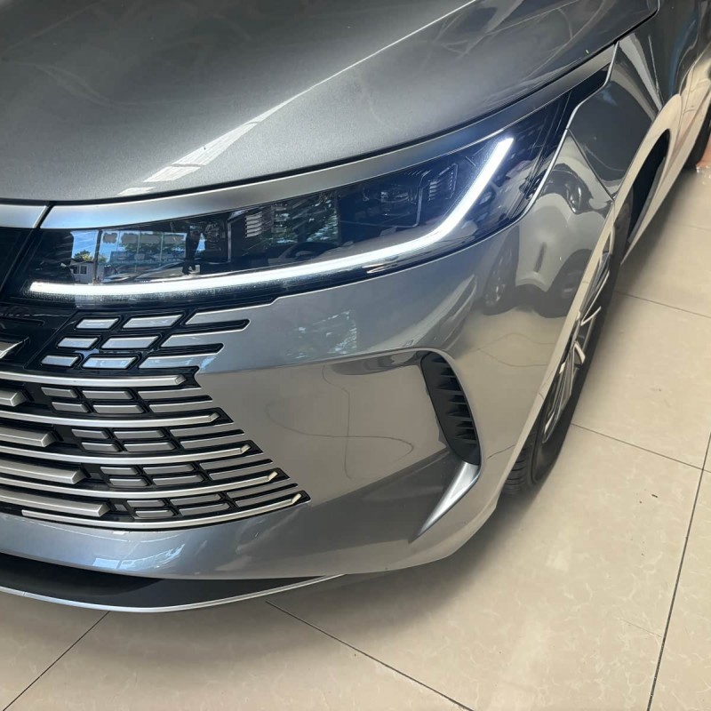 Destroyer 05 2024 Glory Edition DM-i 55KM Luxury Model Destroyer 05 2024 Glory Edition DM-i 55KM Luxury Model