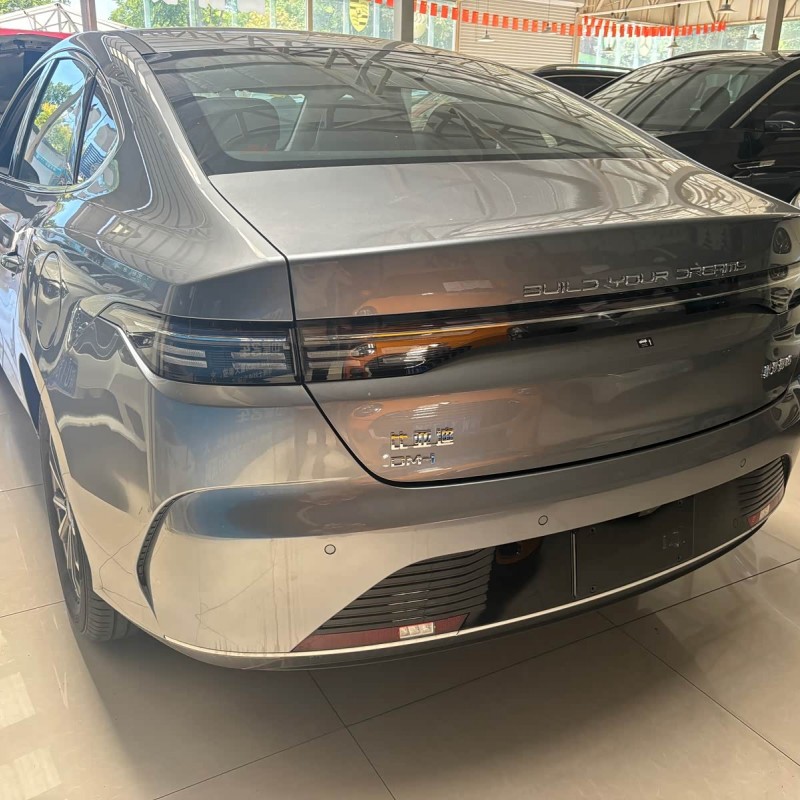 Destroyer 05 2024 Glory Edition DM-i 55KM Luxury Model Destroyer 05 2024 Glory Edition DM-i 55KM Luxury Model