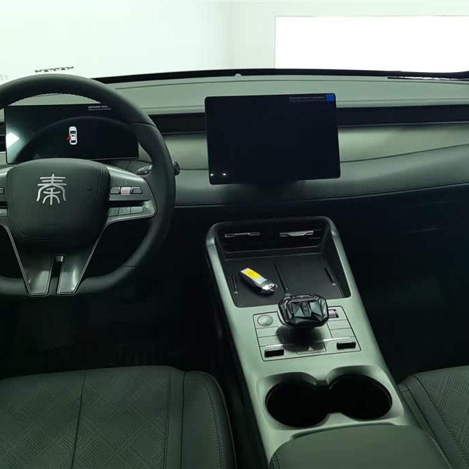 Qin PLUS 2025 DM-i Intelligent Driving Edition 55KM Leading Edition Qin PLUS 2025 DM-i Intelligent Driving Edition 55KM Leading Edition