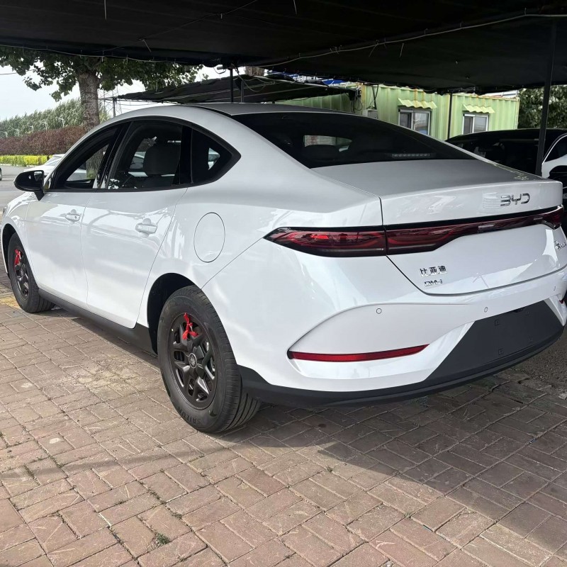 Qin PLUS 2025 DM-i Intelligent Driving Edition 55KM Leading Edition Qin PLUS 2025 DM-i Intelligent Driving Edition 55KM Leading Edition