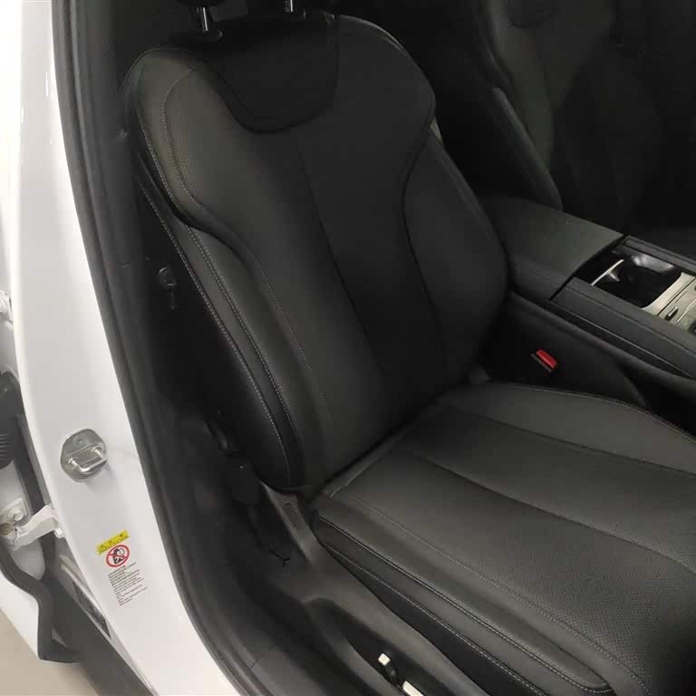 Qin L 2024 DM-i 120KM Beyond Edition Qin L 2024 DM-i 120KM Beyond Edition