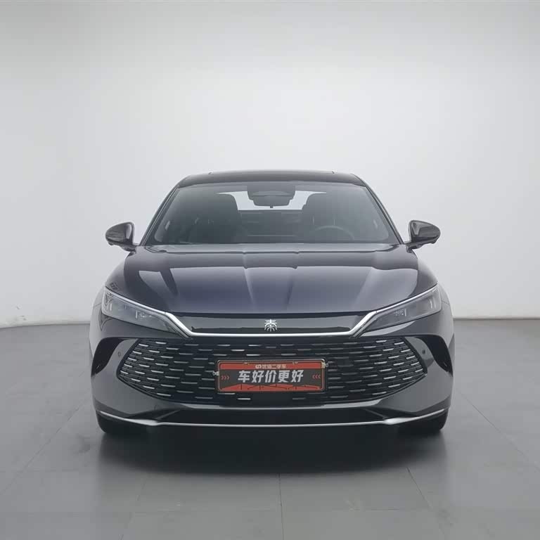 Qin L 2025 DM-i Intelligent Driving Edition 120KM Leading Model Qin L 2025 DM-i Intelligent Driving Edition 120KM Leading Model