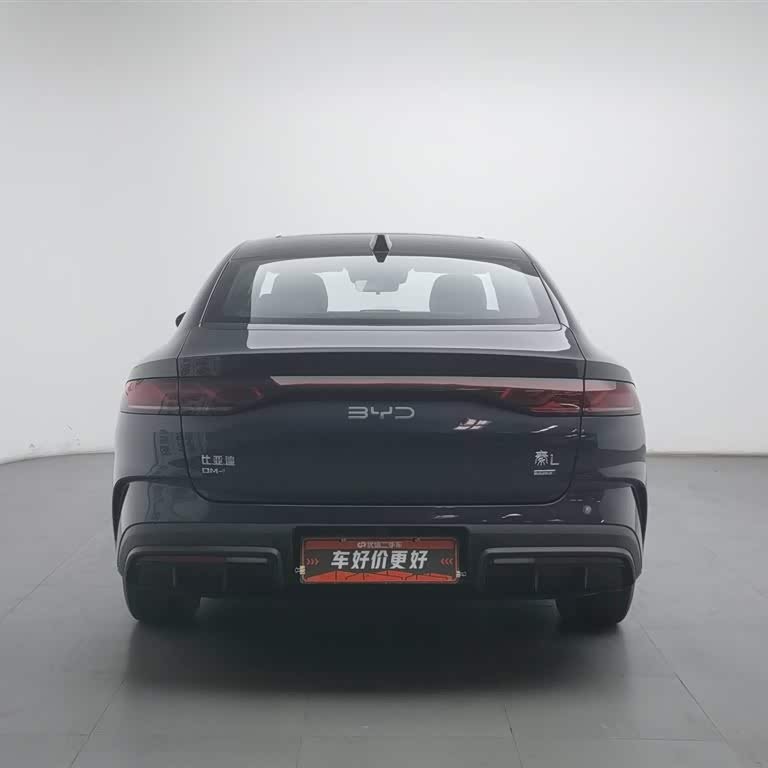 Qin L 2025 DM-i Intelligent Driving Edition 120KM Leading Model Qin L 2025 DM-i Intelligent Driving Edition 120KM Leading Model