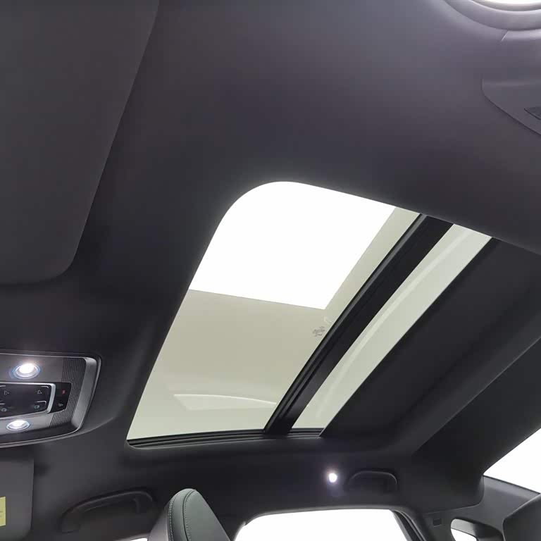 Qin L 2025 DM-i Intelligent Driving Edition 120KM Leading Model Qin L 2025 DM-i Intelligent Driving Edition 120KM Leading Model