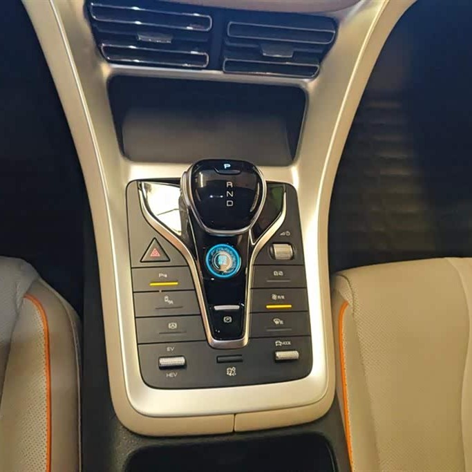 Song Pro New Energy 2024 Honor Edition DM-i 110KM Excellence Edition Song Pro New Energy 2024 Honor Edition DM-i 110KM Excellence Edition