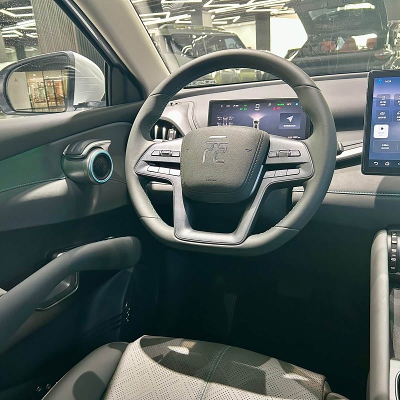 Yuan PLUS 2025 Smart Driving Edition 430KM Leading Edition Yuan PLUS 2025 Smart Driving Edition 430KM Leading Edition
