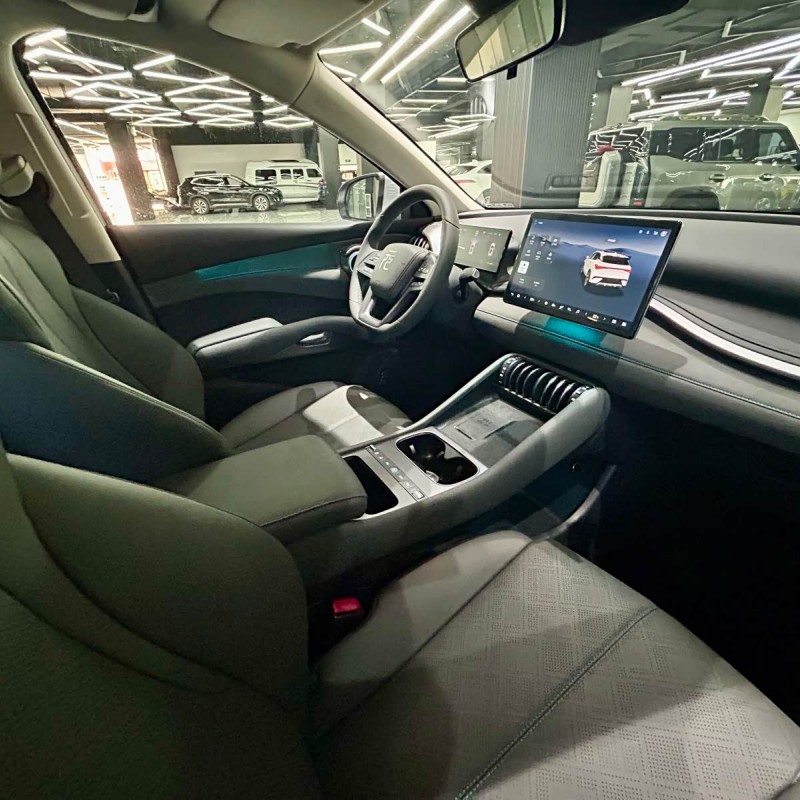 Yuan PLUS 2025 Smart Driving Edition 430KM Leading Edition Yuan PLUS 2025 Smart Driving Edition 430KM Leading Edition