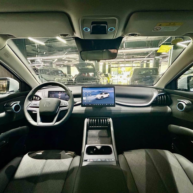 Yuan PLUS 2025 Smart Driving Edition 430KM Leading Edition Yuan PLUS 2025 Smart Driving Edition 430KM Leading Edition