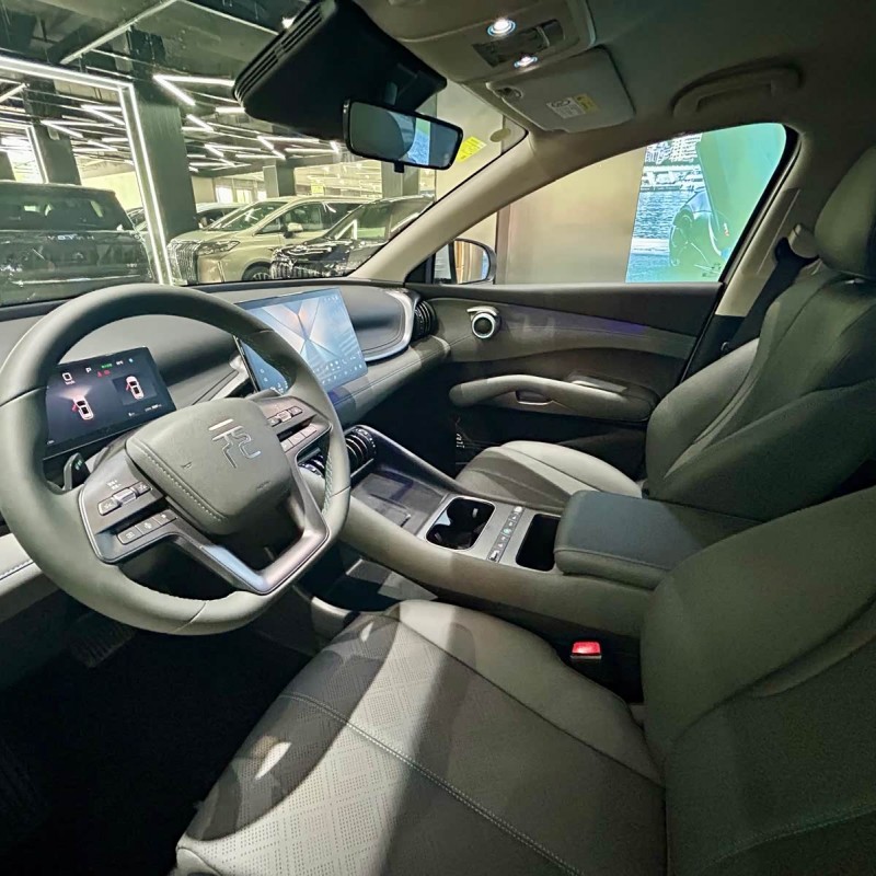 Yuan PLUS 2025 Smart Driving Edition 430KM Leading Edition Yuan PLUS 2025 Smart Driving Edition 430KM Leading Edition