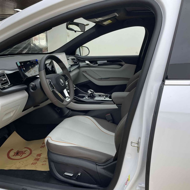 Qin PLUS 2023 Champion Edition DM-i 120KM Beyond Edition Qin PLUS 2023 Champion Edition DM-i 120KM Beyond Edition