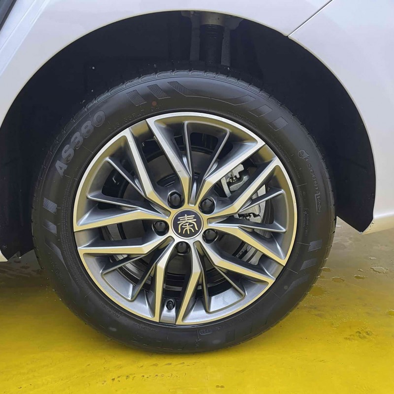 Qin PLUS 2023 Champion Edition DM-i 120KM Beyond Edition Qin PLUS 2023 Champion Edition DM-i 120KM Beyond Edition