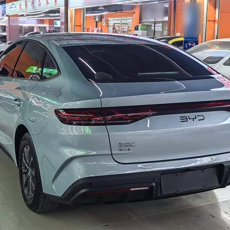 Qin L 2024 DM-i 80KM Leading Edition Qin L 2024 DM-i 80KM Leading Edition
