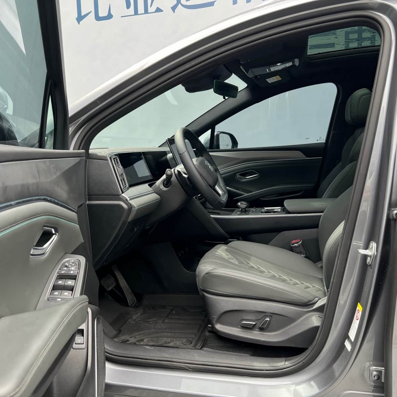Song L DM-i 2025 Smart Driving Edition 112km Supercharged Song L DM-i 2025 Smart Driving Edition 112km Supercharged