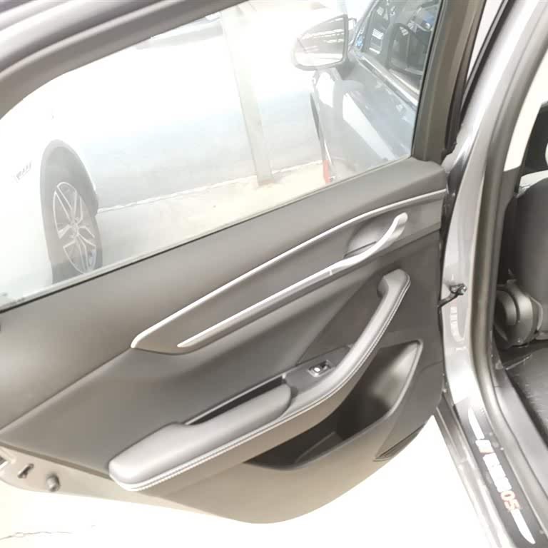 Destroyer 05 2024 Glory Edition DM-i 55KM Luxury Model Destroyer 05 2024 Glory Edition DM-i 55KM Luxury Model
