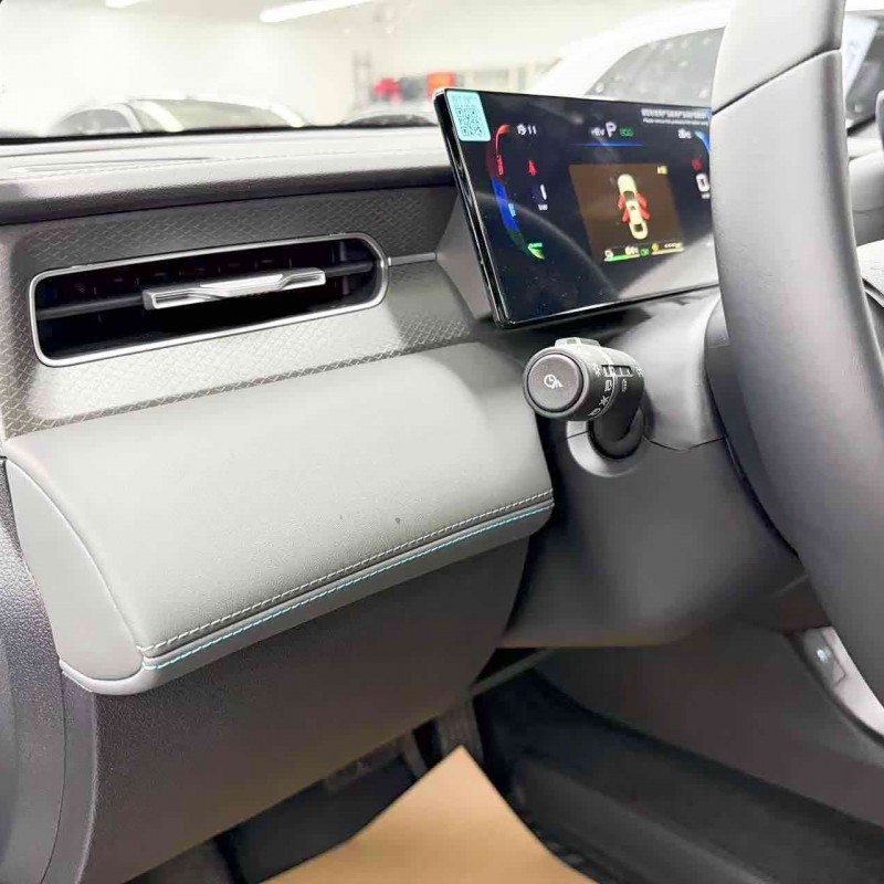 Qin PLUS 2025 DM-i Intelligent Driving Edition 55KM Leading Edition Qin PLUS 2025 DM-i Intelligent Driving Edition 55KM Leading Edition