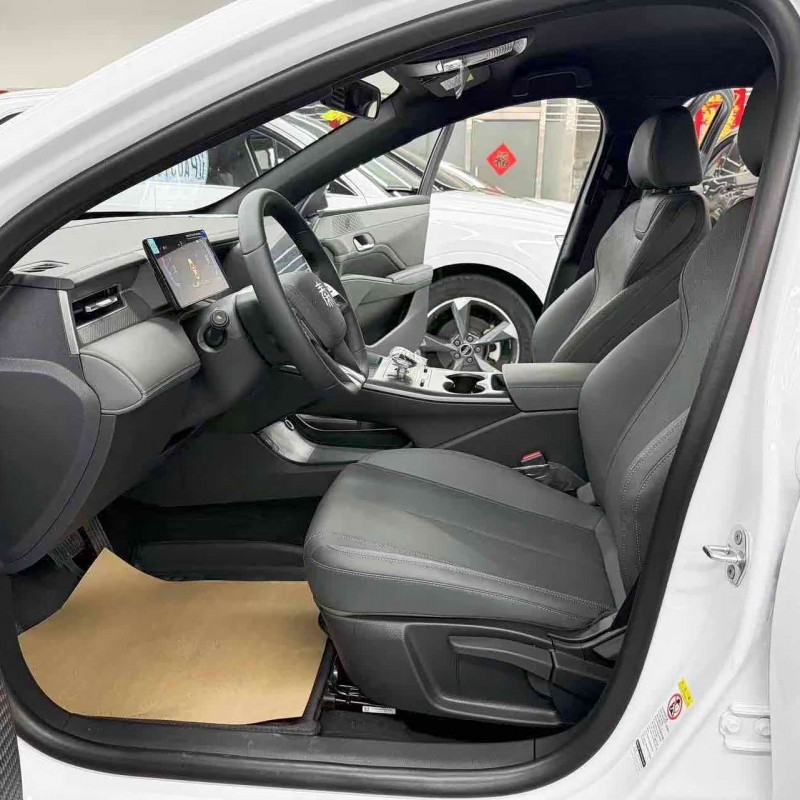 Qin PLUS 2025 DM-i Intelligent Driving Edition 55KM Leading Edition Qin PLUS 2025 DM-i Intelligent Driving Edition 55KM Leading Edition