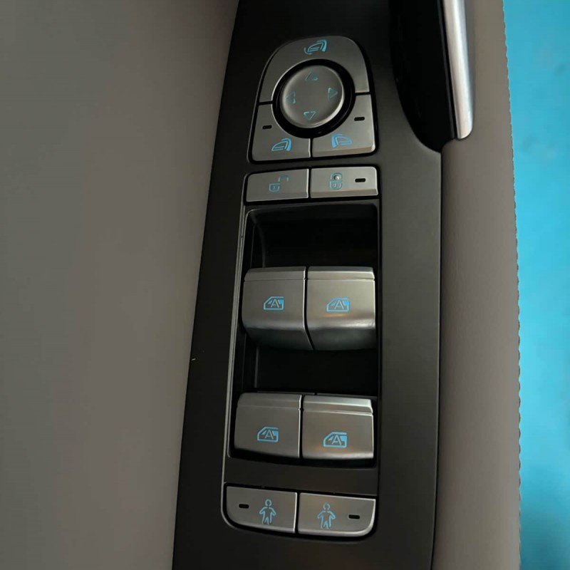Tang New Energy 2025 DM-i Intelligent Driving Edition 115KM Flagship Model Tang New Energy 2025 DM-i Intelligent Driving Edition 115KM Flagship Model