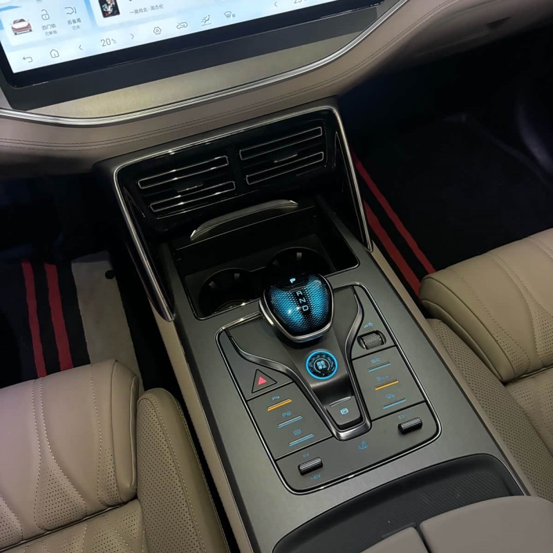 Tang New Energy 2025 DM-i Intelligent Driving Edition 115KM Flagship Model Tang New Energy 2025 DM-i Intelligent Driving Edition 115KM Flagship Model