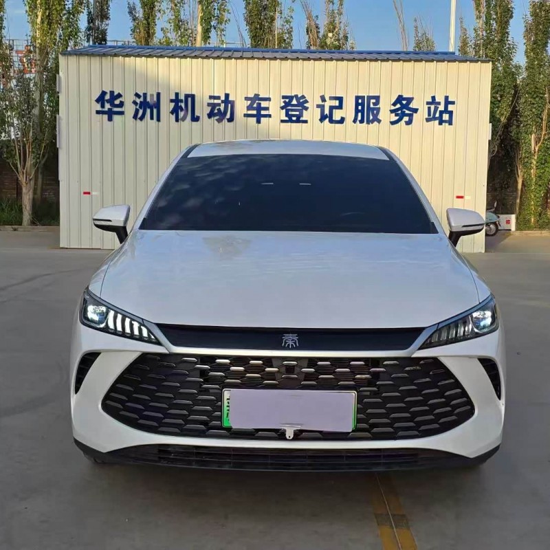 Qin PLUS 2025 DM-i Intelligent Driving Edition 55KM Leading Edition Qin PLUS 2025 DM-i Intelligent Driving Edition 55KM Leading Edition