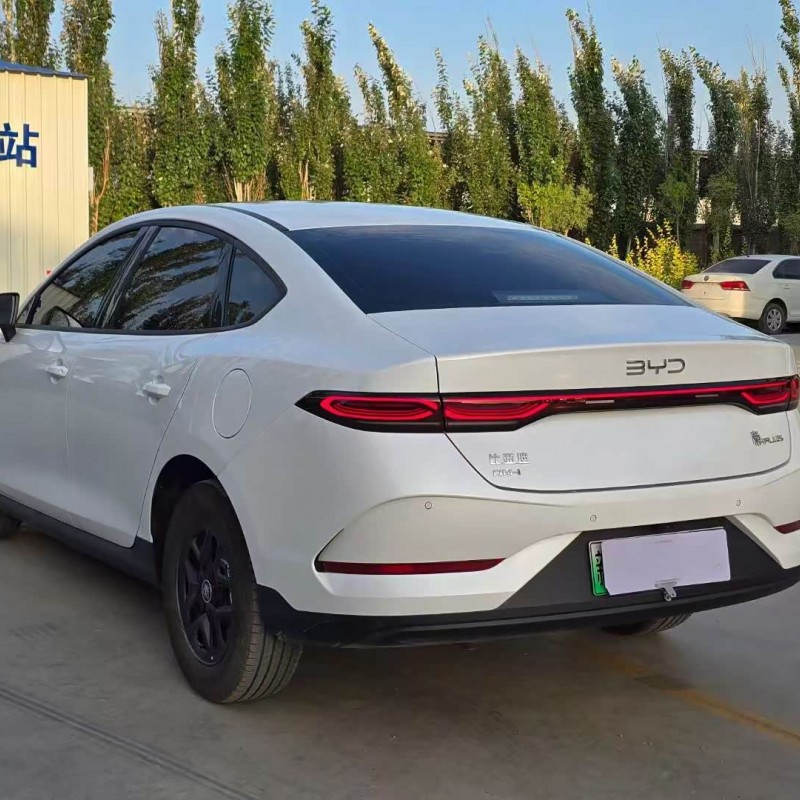 Qin PLUS 2025 DM-i Intelligent Driving Edition 55KM Leading Edition Qin PLUS 2025 DM-i Intelligent Driving Edition 55KM Leading Edition