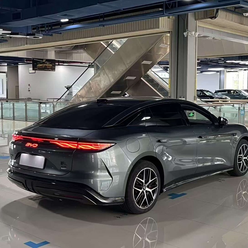 Han L 2025 EV Four-Wheel Drive LiDAR Flagship Model Han L 2025 EV Four-Wheel Drive LiDAR Flagship Model