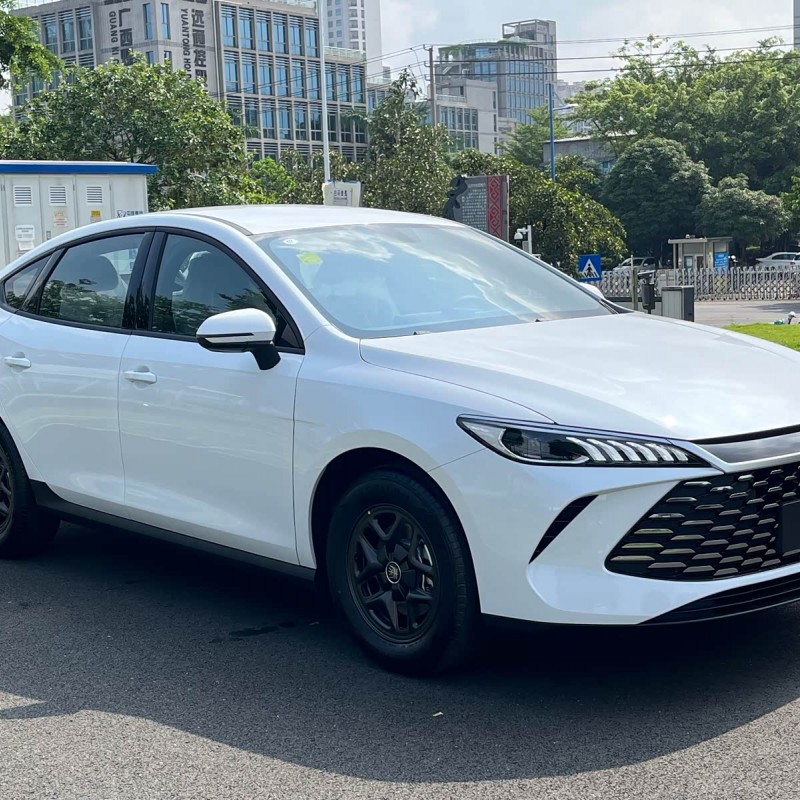 Qin PLUS 2025 DM-i Intelligent Driving Edition 55KM Leading Edition Qin PLUS 2025 DM-i Intelligent Driving Edition 55KM Leading Edition