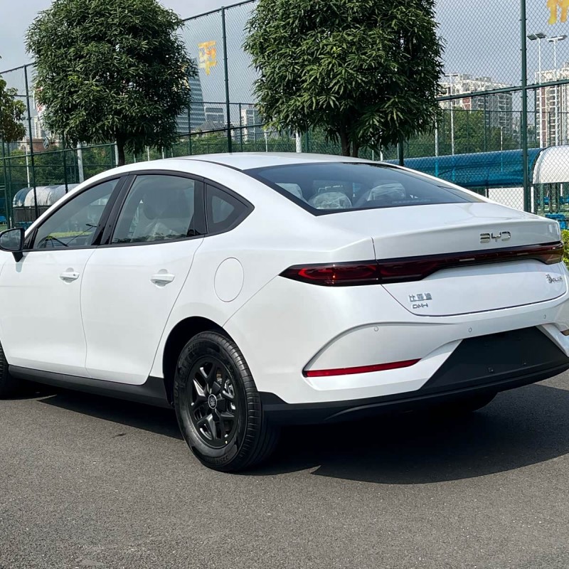 Qin PLUS 2025 DM-i Intelligent Driving Edition 55KM Leading Edition Qin PLUS 2025 DM-i Intelligent Driving Edition 55KM Leading Edition