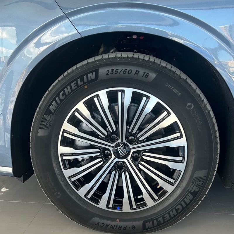 2025 DM-i 1.5T 180km Excellence Edition 2025 DM-i 1.5T 180km Excellence Edition