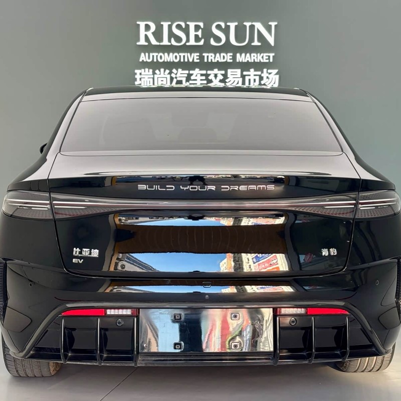 2023 Seal Champion Edition 550km Premium 2023 Seal Champion Edition 550km Premium