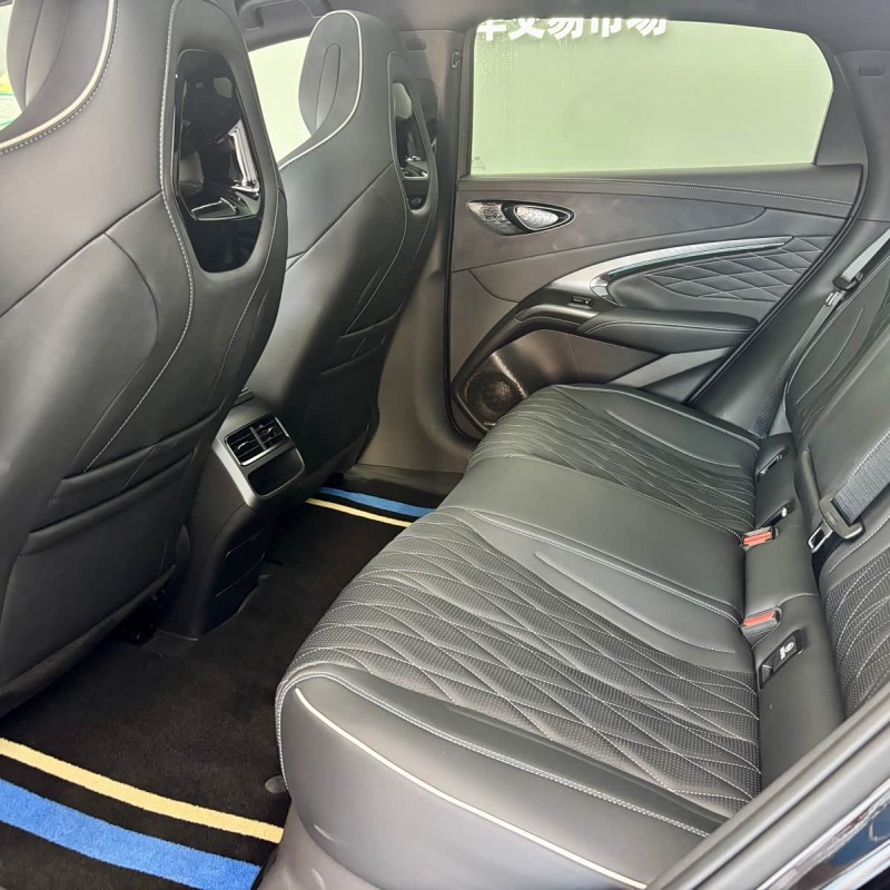 2023 Seal Champion Edition 550km Premium 2023 Seal Champion Edition 550km Premium