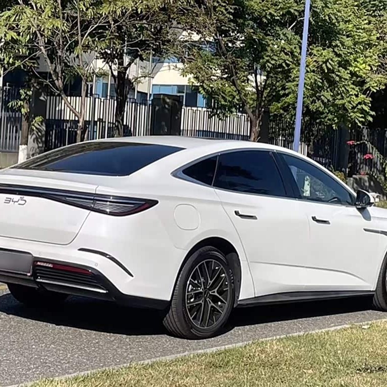 2023 Haima DM-i 1.5L 121km Premium Edition 2023 Haima DM-i 1.5L 121km Premium Edition