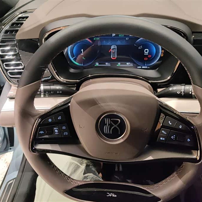 Han 2023 DM-i Champion Edition 121KM Premium Edition Han 2023 DM-i Champion Edition 121KM Premium Edition