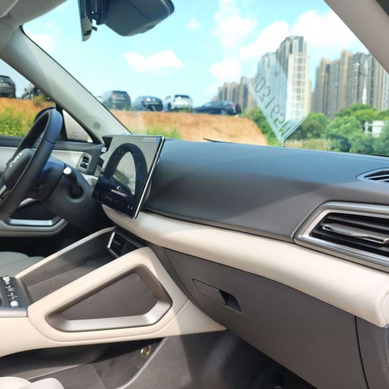Yuan UP 2025 Smart Driving Edition 401KM Vitality Edition Yuan UP 2025 Smart Driving Edition 401KM Vitality Edition