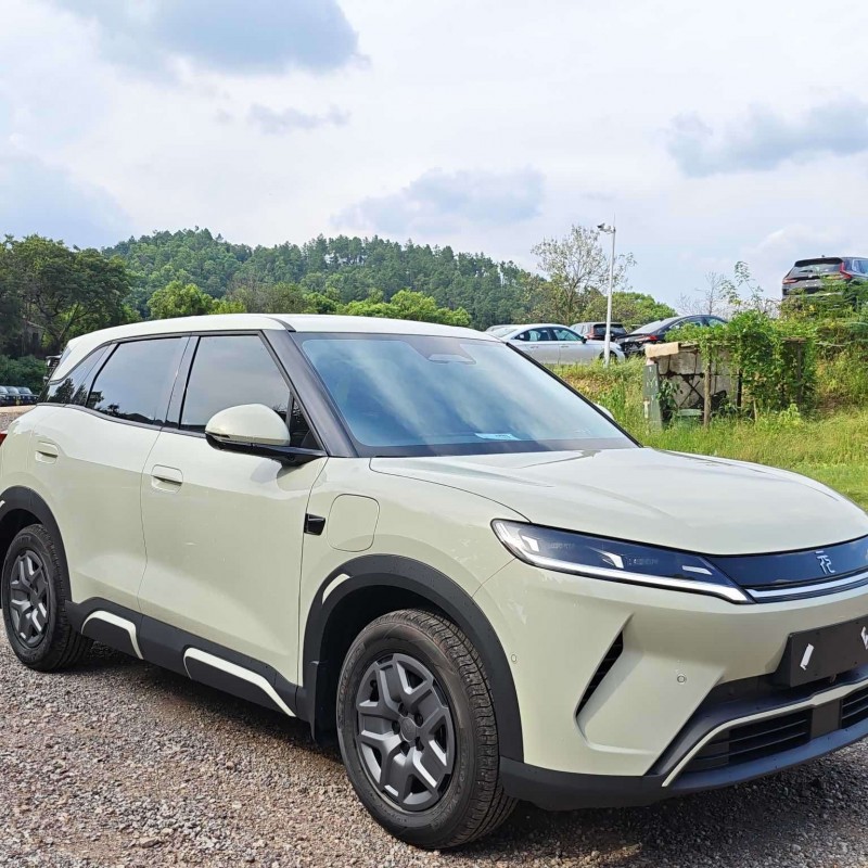 Yuan UP 2025 Smart Driving Edition 401KM Vitality Edition Yuan UP 2025 Smart Driving Edition 401KM Vitality Edition