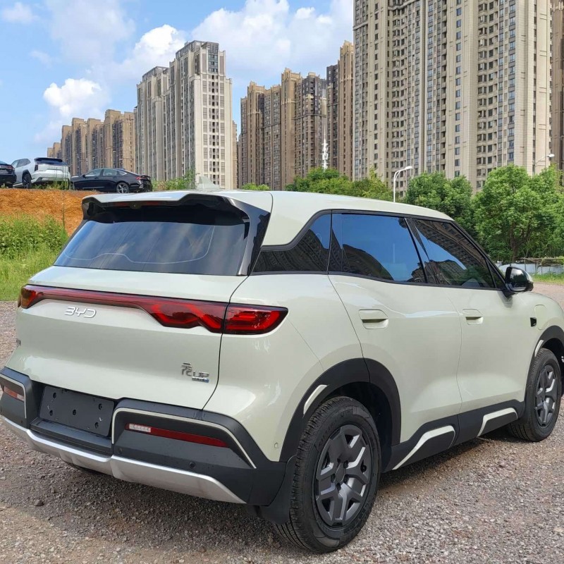 Yuan UP 2025 Smart Driving Edition 401KM Vitality Edition Yuan UP 2025 Smart Driving Edition 401KM Vitality Edition