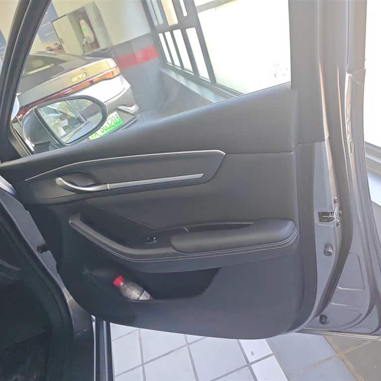 Destroyer 05 2023 Champion Edition DM-i 120KM Premium Destroyer 05 2023 Champion Edition DM-i 120KM Premium