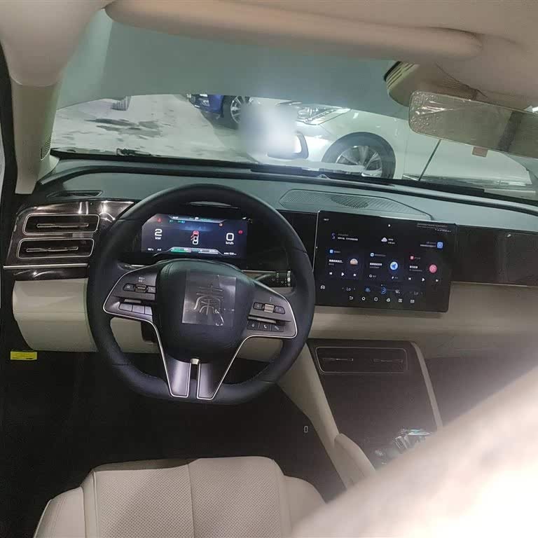 Qin L 2024 DM-i 80KM Beyond Edition Qin L 2024 DM-i 80KM Beyond Edition
