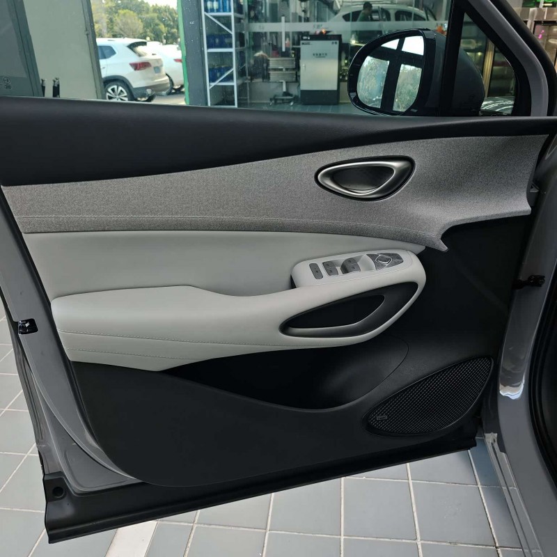 Sea Lion 05 EV 2025 Model 520KM Smart Navigation Edition Sea Lion 05 EV 2025 Model 520KM Smart Navigation Edition