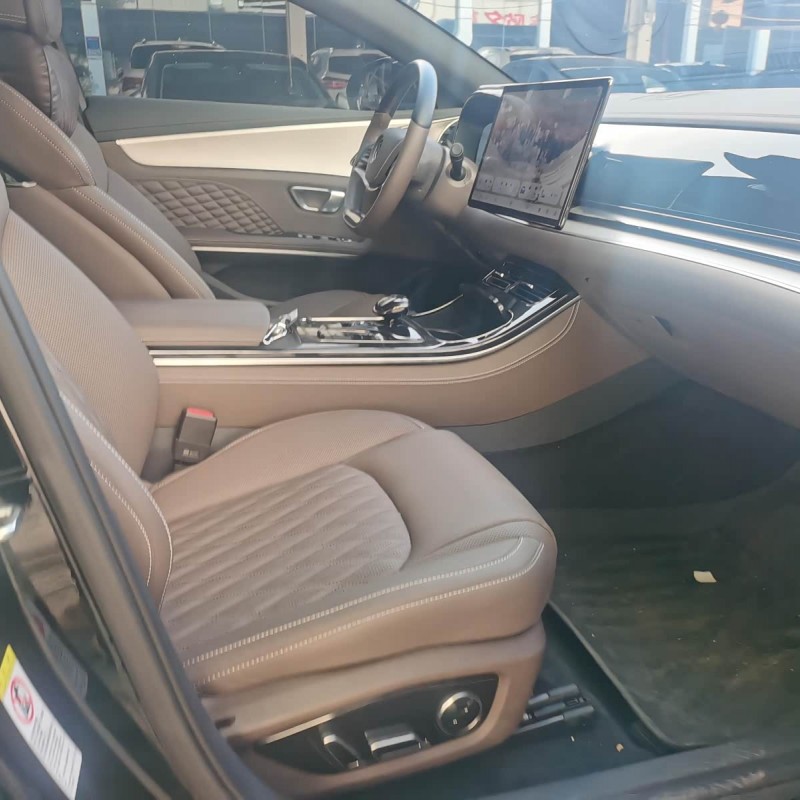 Han 2024 EV Honor Edition 605km Front-wheel Drive Premium Han 2024 EV Honor Edition 605km Front-wheel Drive Premium
