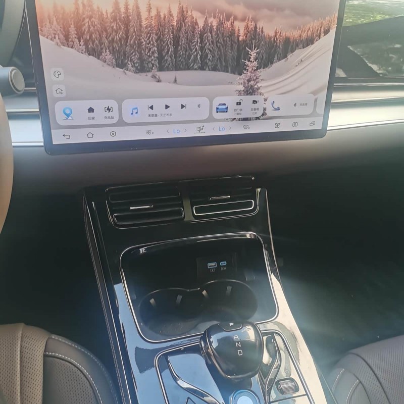 Han 2024 EV Honor Edition 605km Front-wheel Drive Premium Han 2024 EV Honor Edition 605km Front-wheel Drive Premium