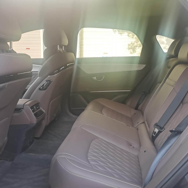 Han 2024 EV Honor Edition 605km Front-wheel Drive Premium Han 2024 EV Honor Edition 605km Front-wheel Drive Premium