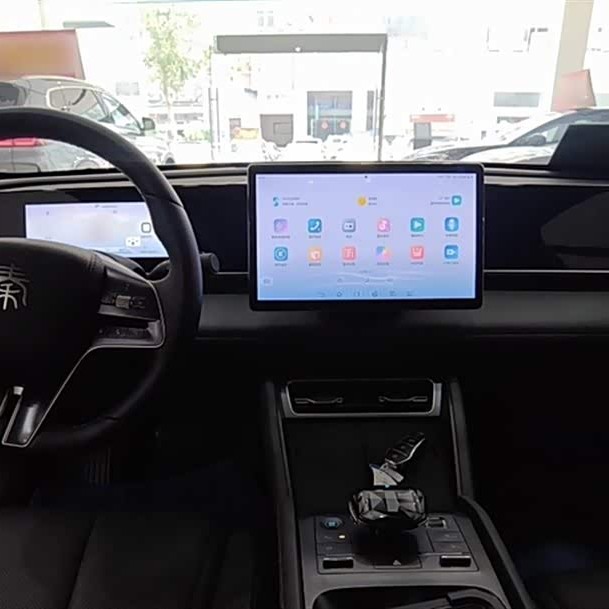 Qin L 2024 DM-i 120KM Beyond Edition Qin L 2024 DM-i 120KM Beyond Edition