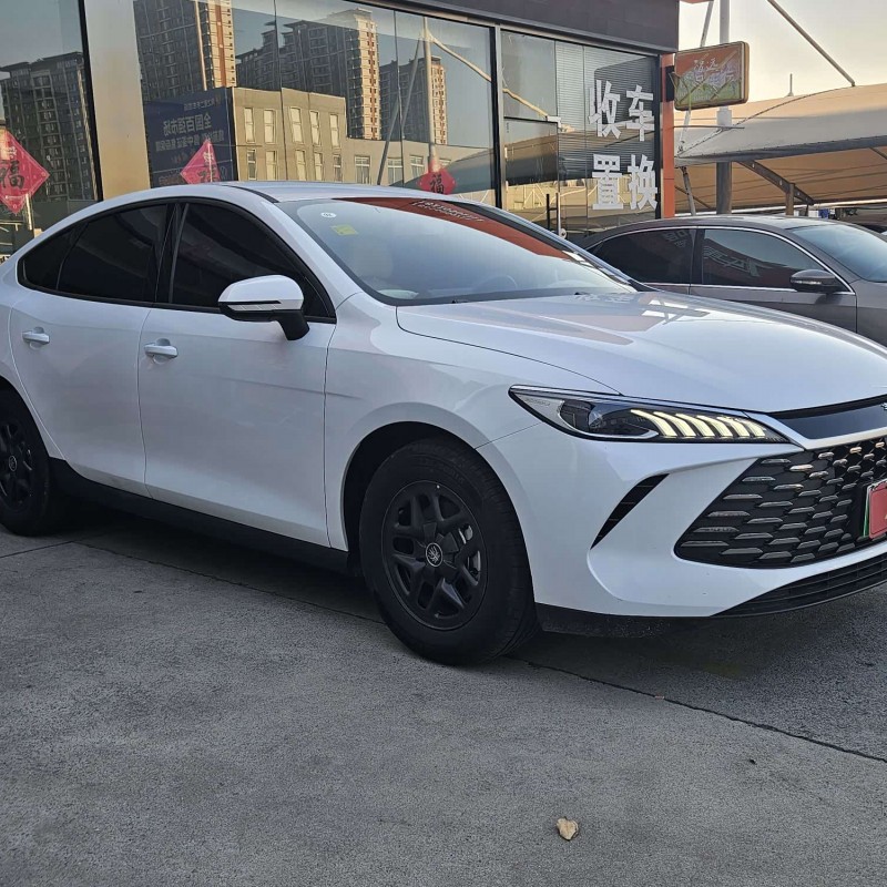 Qin PLUS 2025 DM-i Intelligent Driving Edition 55KM Leading Edition Qin PLUS 2025 DM-i Intelligent Driving Edition 55KM Leading Edition