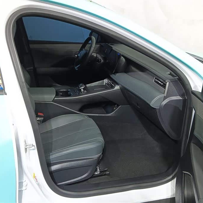 Qin PLUS 2025 DM-i Intelligent Driving Edition 55KM Leading Edition Qin PLUS 2025 DM-i Intelligent Driving Edition 55KM Leading Edition