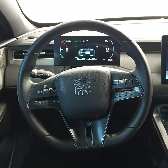 Qin PLUS 2025 DM-i Intelligent Driving Edition 55KM Leading Edition Qin PLUS 2025 DM-i Intelligent Driving Edition 55KM Leading Edition