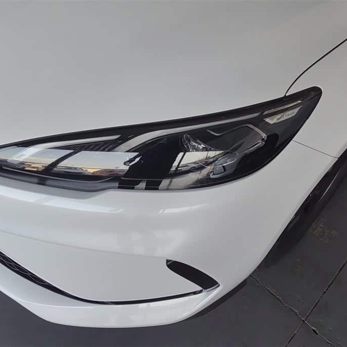 Qin PLUS 2025 DM-i Intelligent Driving Edition 55KM Leading Edition Qin PLUS 2025 DM-i Intelligent Driving Edition 55KM Leading Edition