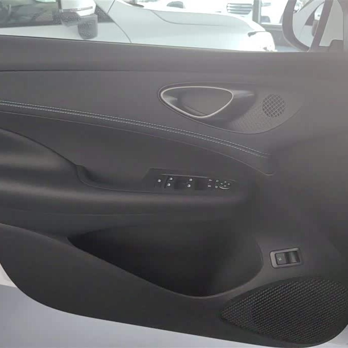 Qin PLUS 2025 DM-i Intelligent Driving Edition 55KM Leading Edition Qin PLUS 2025 DM-i Intelligent Driving Edition 55KM Leading Edition