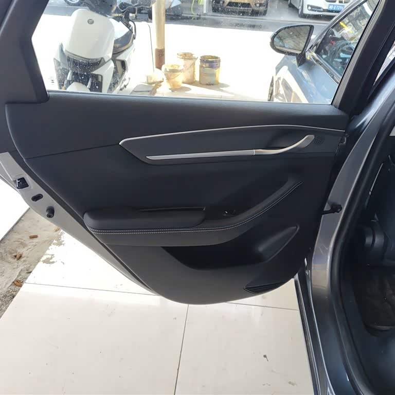 Destroyer 05 2024 Glory Edition DM-i 55KM Luxury Model Destroyer 05 2024 Glory Edition DM-i 55KM Luxury Model